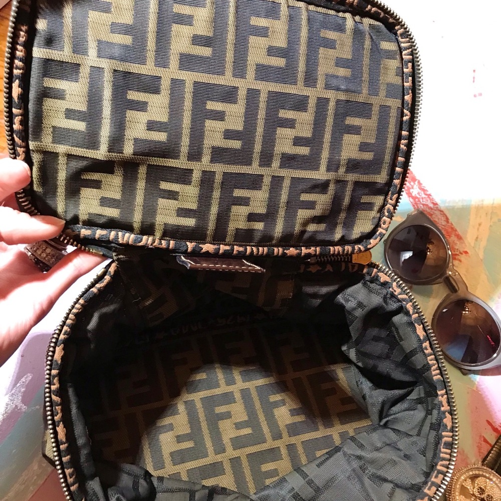 Auth FENDI Zucca Collapsible Train Cosmetic Bag - Picture 6 of 8